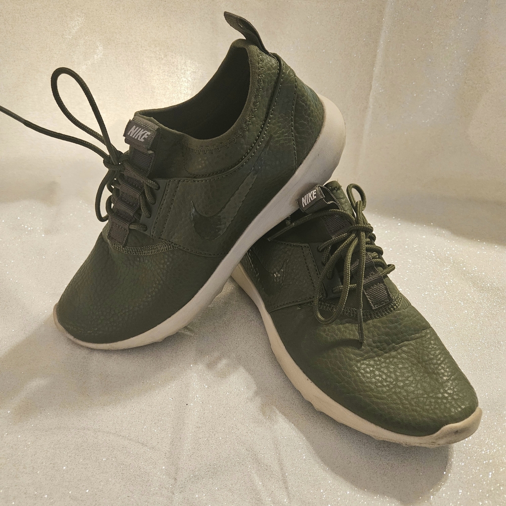 Nike Olive Green Athletic Shoes
